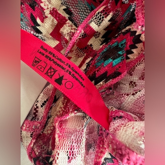 Crazy Train Fushia Women’s Aztec Print Bralette - Picture 7 of 8